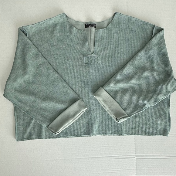 Urban Outfitters Jax inside Out Notched Neck Green Sweatshirt - Picture 1 of 8